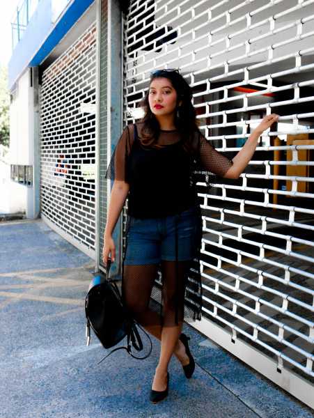 Fashion Story: Something’s Meshy!