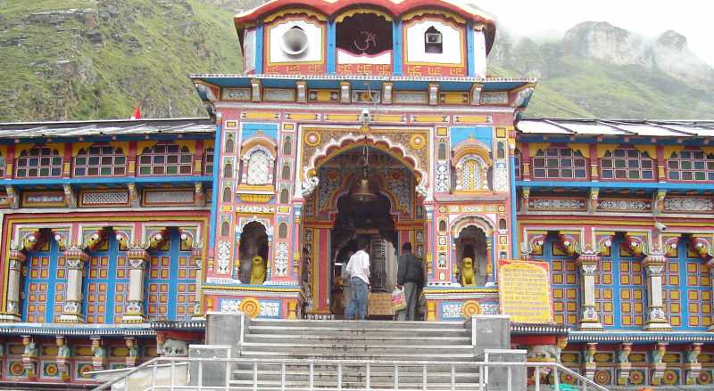 Feel The Divine Presence And Peace- Famous Temples In Uttarakhand
