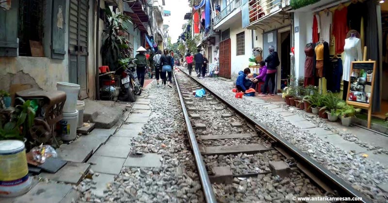 Finding The Train Street In Hanoi, Vietnam (With Location On Map)