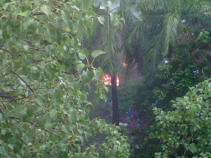 Fire In Shah & Sanghvi Service Center Worli