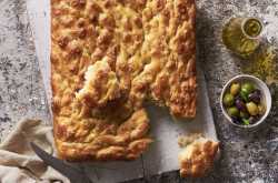 Focaccia, the easiest and the yummiest bread recipe you\