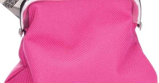 Four Financial Issues To Resolve Before You Settle Down