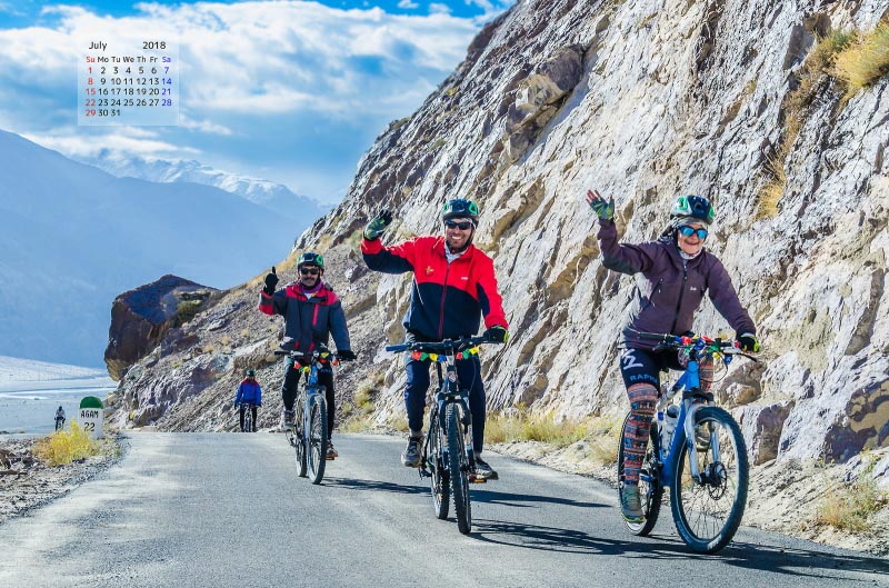 Free Download July 2018 Calendar Wallpaper - Cycling In Ladakh