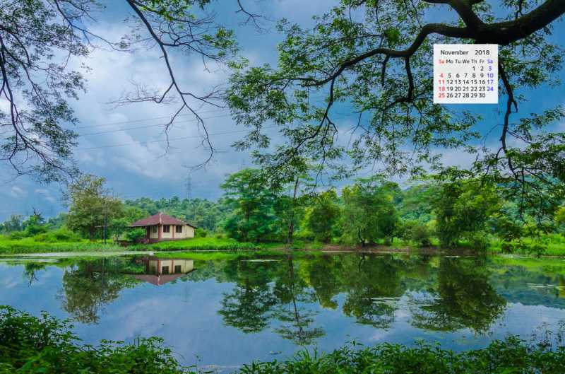 Free Download November 2018 Calendar Wallpaper - A Red