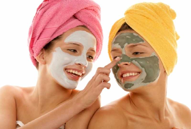 Frisk Your Fridge For A Facial! - Aura Beauty Parlour