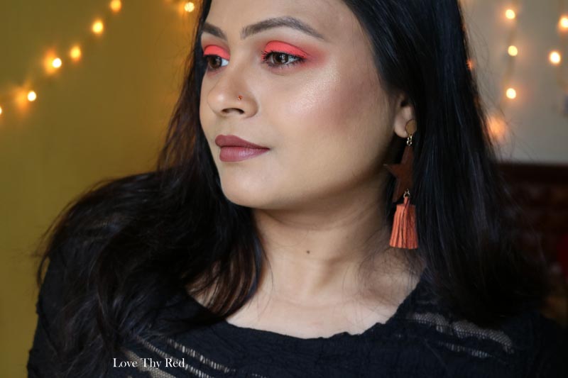 Fun And Flirty Neon Makeup For Valentine’s Day!