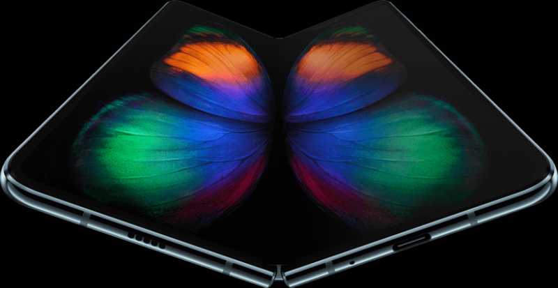 Galaxy Fold Broken Easily Just After Short Usage After Its Launch