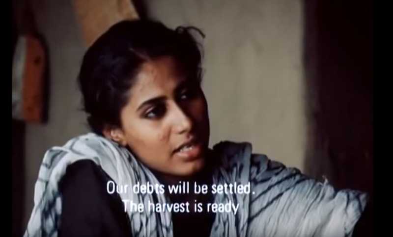 Gaman -- Smita Patil And Farooque Sheikh