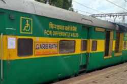 Garib Rath à¤®à¥à¤ à¤¯à¤¾à¤¤à¥à¤°à¤¾ à¤à¤¾ à¤à¤¨à¥à¤­à¤µà¥¤
