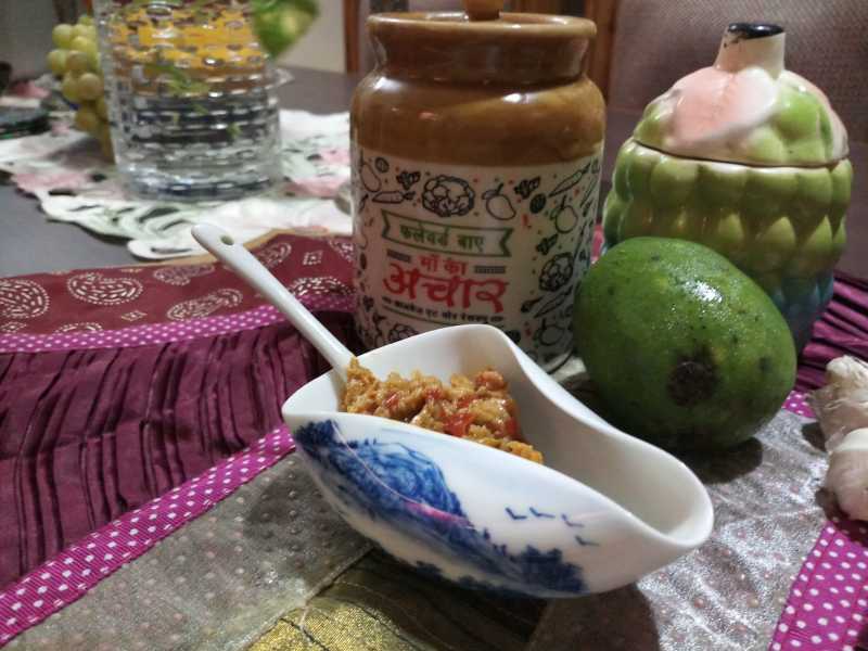 Garlic & Mango Pickle « Foodies-Cooking Accompaniments
