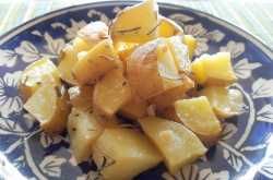 Garlic Rosemary Roasted Potatoes Recipe