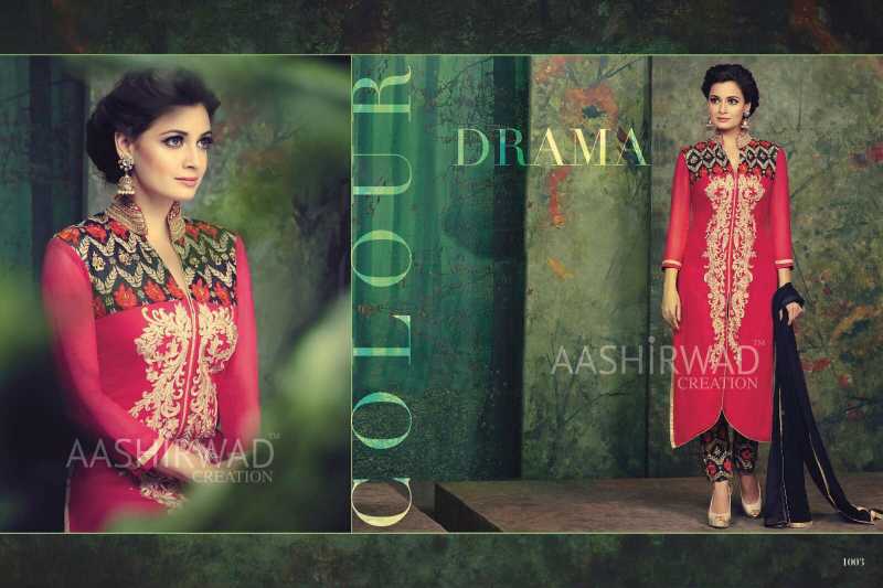 Get Dia Mirza’s Simple But Sensational Look In Salwar Kameez