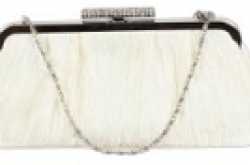 Get Everything You Need for that Perfect Festive Look @ Shoppers Stop!