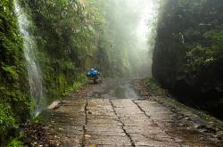 Getting bit by the monsoons in Meghalaya - Trekpedition