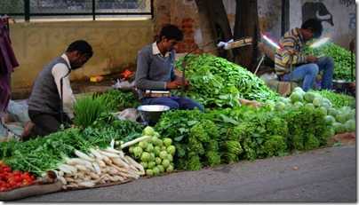 Ghar Ki Murgi With Methi Greens
