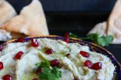 Gheza-e-shiriin: Mutabbal - A Middle Eastern Dip