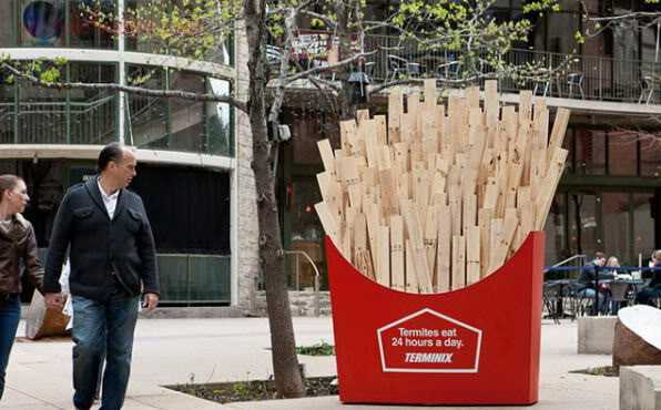 Giant Objects Used For Advertisement