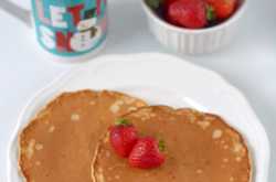 Gingerbread Pancakes | Holiday Breakfast Recipes