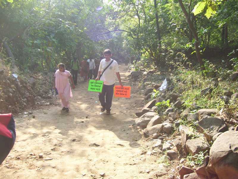 Girnar Parikrama 2011 - Junagadh City Ma Tyari Chalu Thai Gai Chche