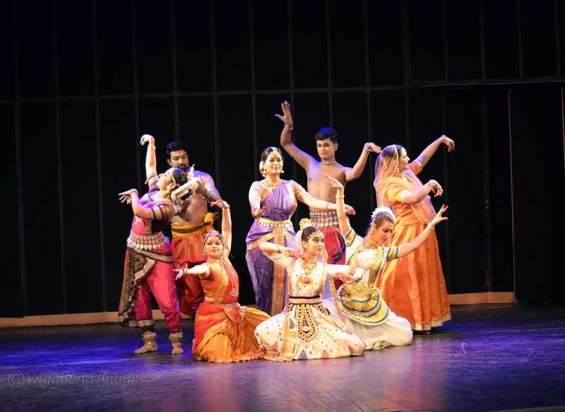 Glimpses From The International Dance Day