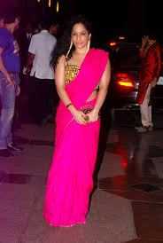 Go Light This Wedding Season