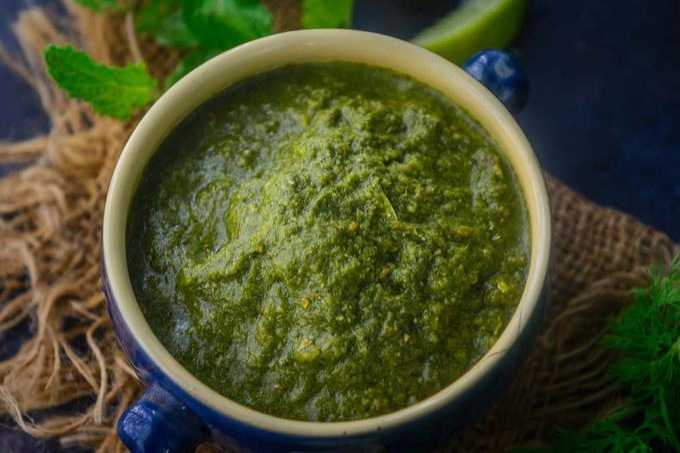Green Chutney Or Hari Chutney