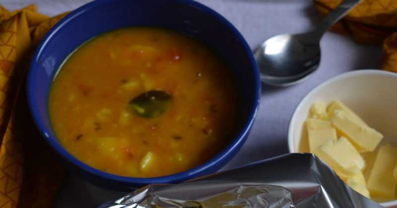 Gujarati Methi Thepla Recipe, How To Make Methi Thepla | Fenugreek Flavoured Gujarati Flatbread