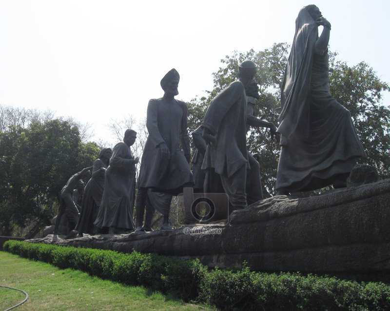 Gyarah Murti (11 Statues)