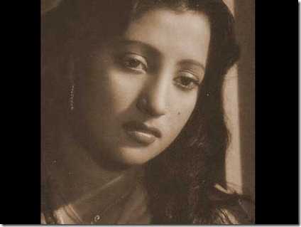 HQ Vintage Bollywood Actress 1024x768