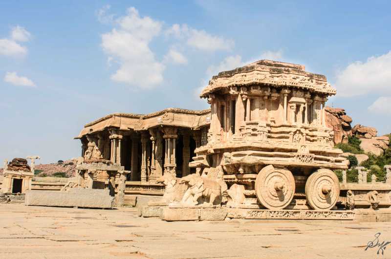 Hampi : Getting To And Getting Around!