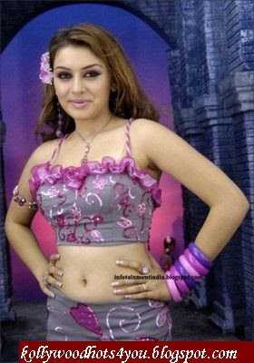 Hansika Motwani Showing Her Huge Tits Cleavage Looking Hot And Sexy