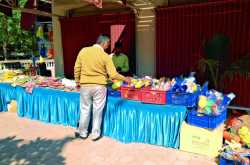 Happy Holi Delhi #holiwithlumia