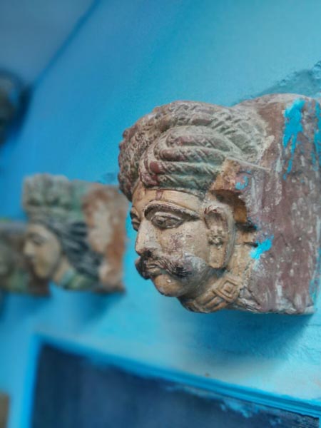 Happy Or Comfortably Numb