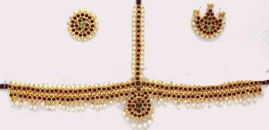 Head Jewelry For South India Brides: Nethichuti