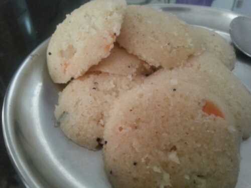 Healthy Cooking : Sooji Idli