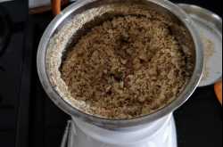 Healthy snacking - Oat-Nut-Date Nibbles