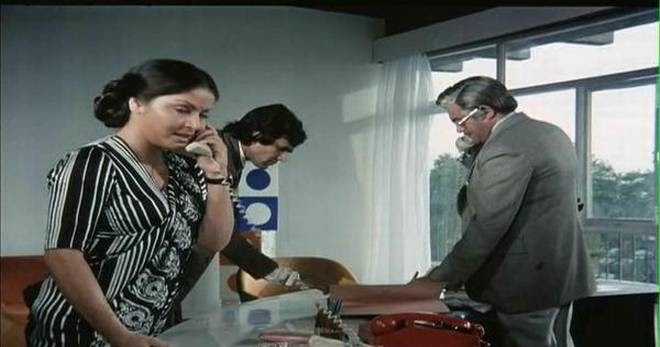 His Girl Friday: Sanjeev Kumar And The ‘computer’ In Trishul