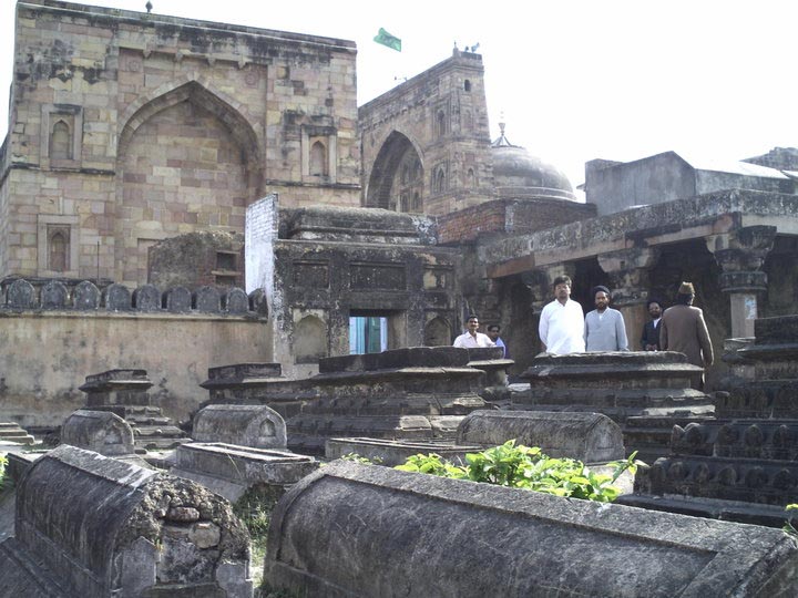 History Of Badi Masjid Jaunpur A Sharqi Monument .