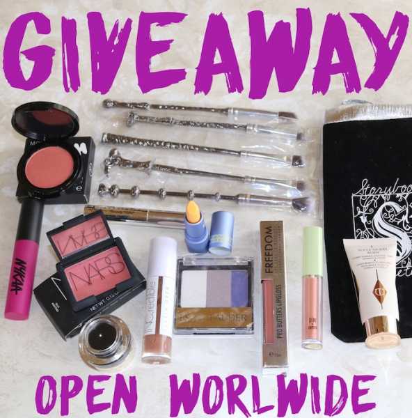 Holiday Makeup Giveaway 2018 Open Worldwide