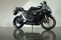 Honda CBR 1000RR - 1:12 (Maisto)