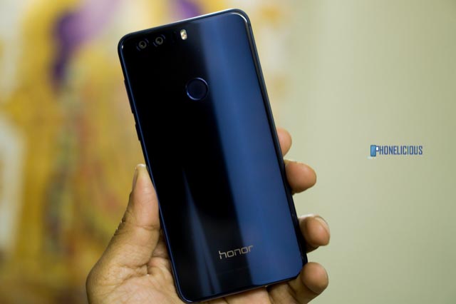 Honor 8 - Review (Video) - Phonelicious