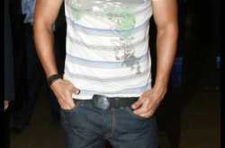 Hot Dude John Abraham Smiling Picture