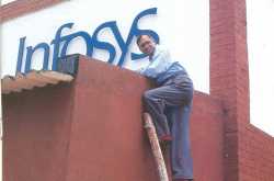 How Narayan Murthy reached the top of Infosys