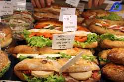 How To Survive As A Vegetarian In Europe | Awara Diaries