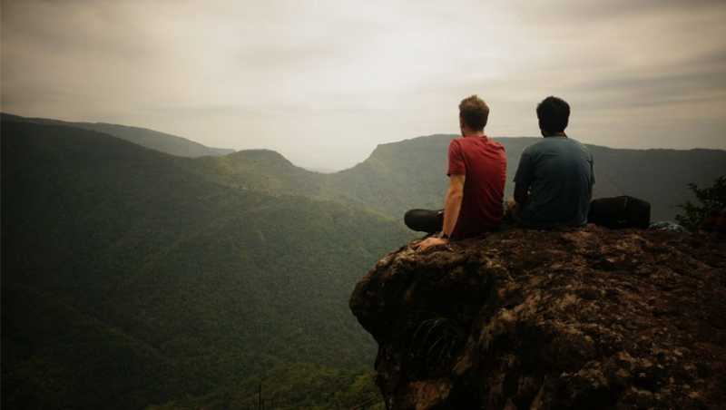 How To Trek In The Himalayas The Ethical & Eco-Friendly Way - FootLoose Dev