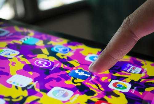 How To Use Social Media Networking Sites - LoveUMarketing