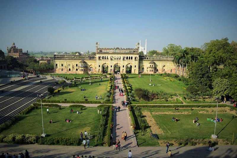 How Does It Feel Like To Live In Lucknow? | City Of Nawabs & Culture