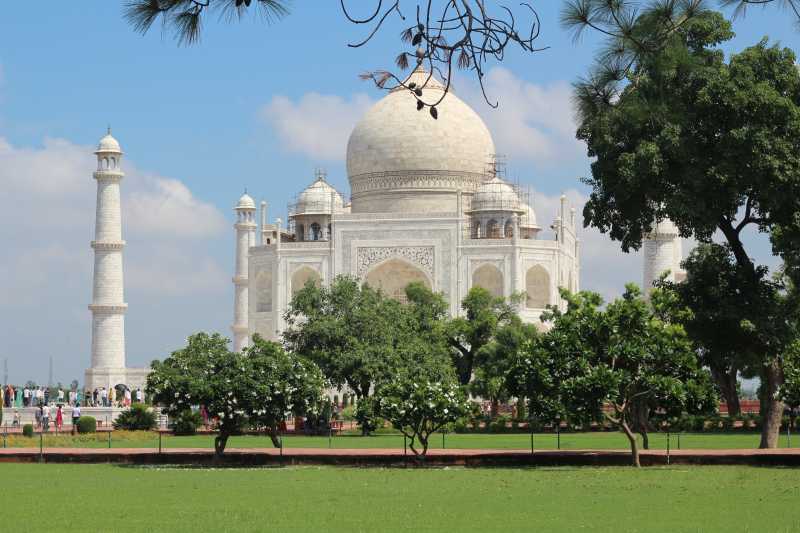 How To Catch Mistake Fares & Save $190 (on Average) On Tickets