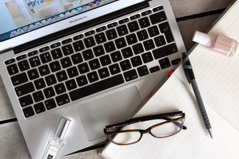 How To Digitize Your Passion For Beauty  