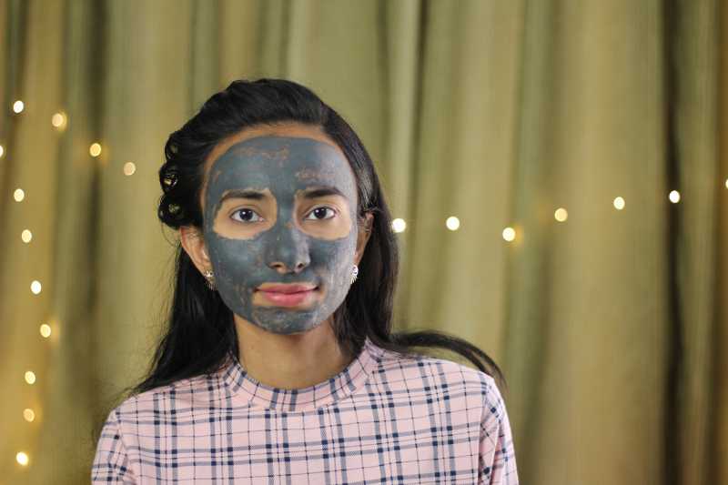 How To Get Clear, Glowing, Beautiful Skin With Activated Charcoal Face Mask? - FIVE FEET FIVE